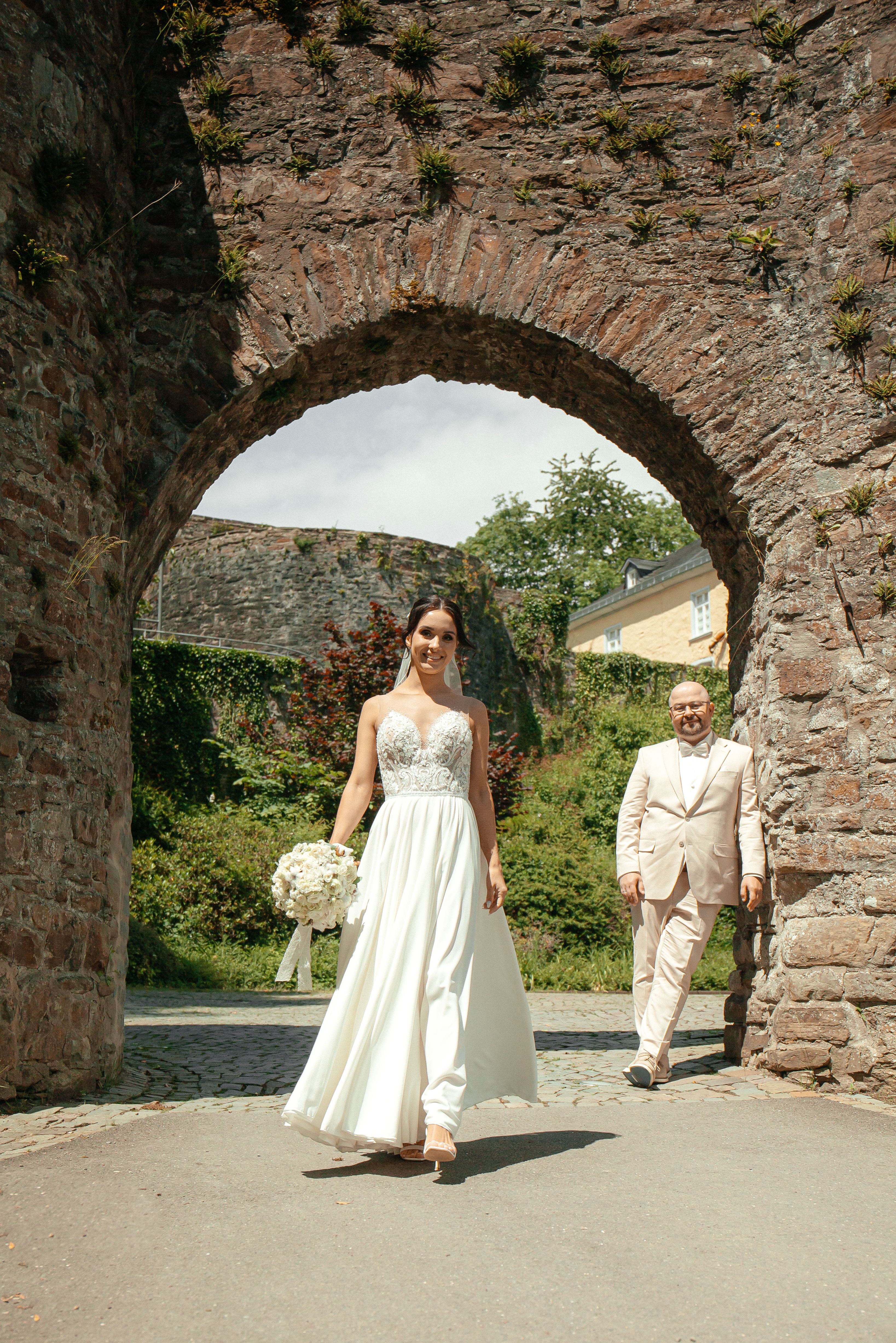 Sofia & Lukas — Rheinufer · Bonn · Hände